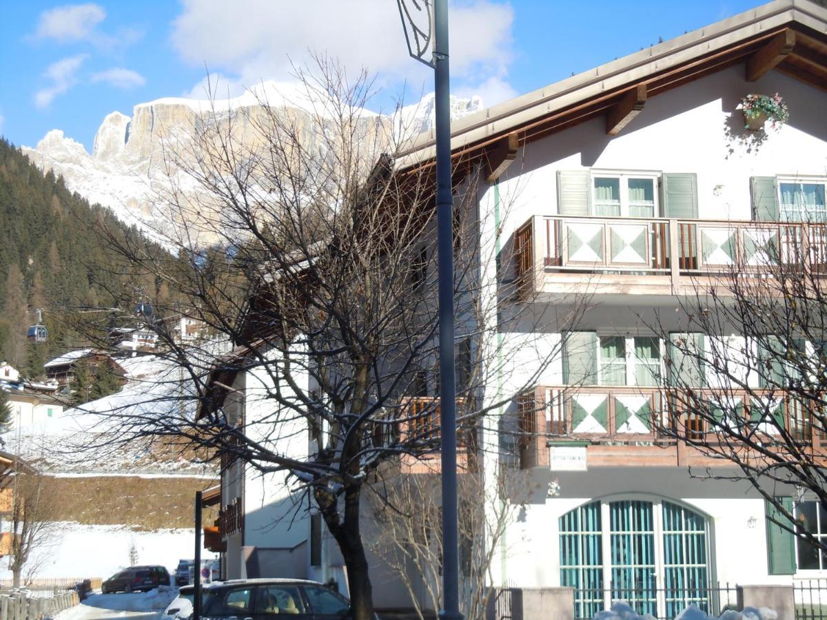 Cesa Stefi Apartment Canazei Ngoại thất bức ảnh